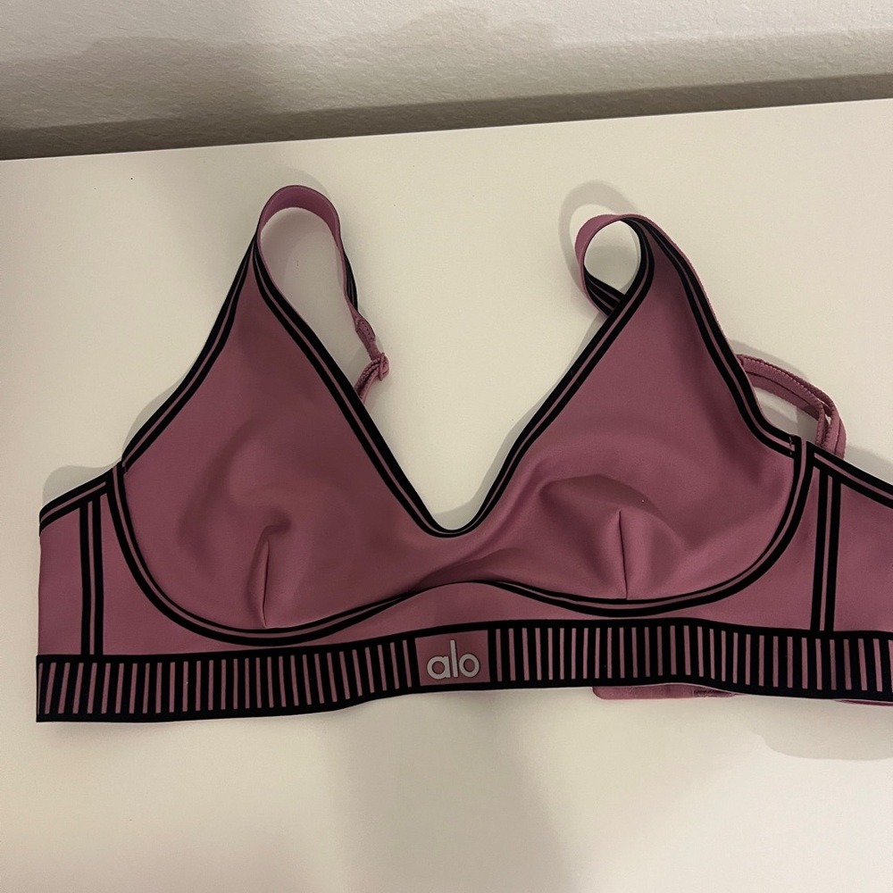 Alo Airlift Bra